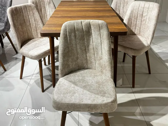 غرفة سفرة جديدة لاصحاب الذوق الرفيع من افضل انواع. الخشب