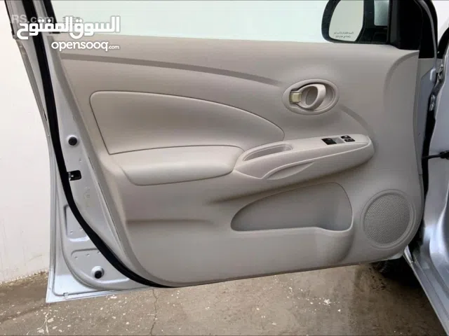 باب نيسان صني فايبر داخلي