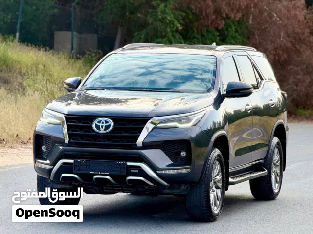 2024 Toyota Fortuner VXR