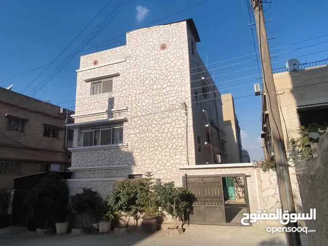  Building for Sale in Zarqa Hay Shaker