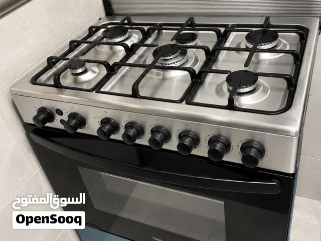 فرن غاز 5 شعلات بحالة جيدة مناسب للمنازل ويعمل بكفاءة عالية