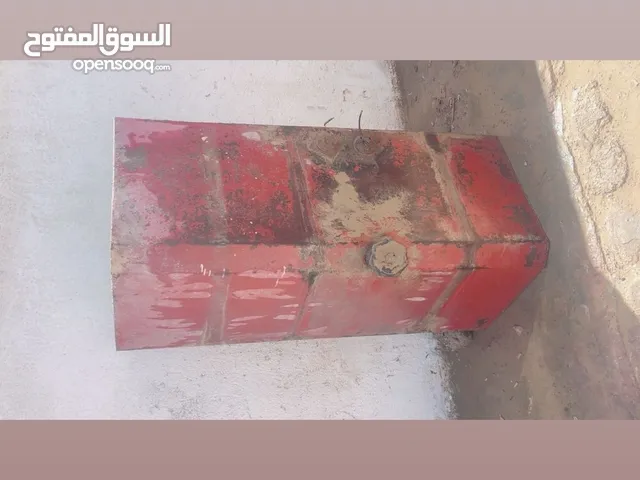 تنك 460 كامل قواعد بيساكني للبيع يركب ع 190 طانطا