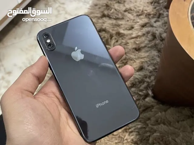 Apple iPhone X 64 GB in Tripoli