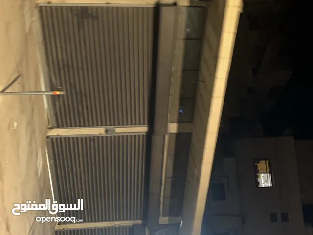 مخازن للاجاربجانب مدرسة إبراهيم صنوبر منطقة الحرس المسكر