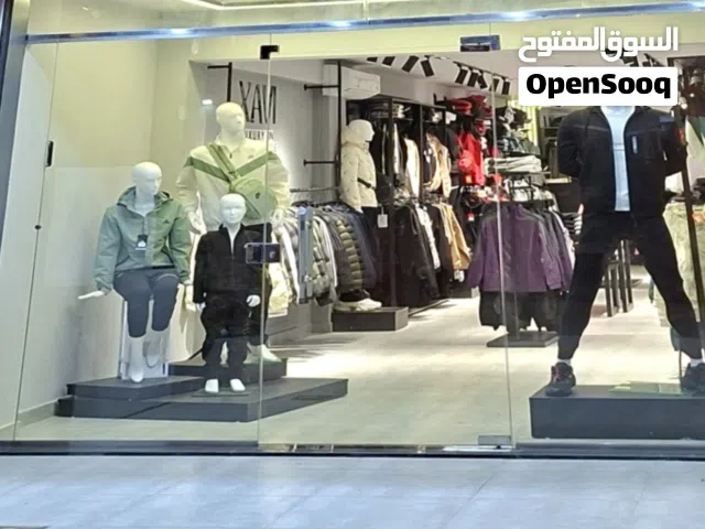 فرصة للاستثمار محل تجارى بأقوى لوكيشن تجارى على ش مصطفى النحاس الرئيسى مؤجر ق جديد