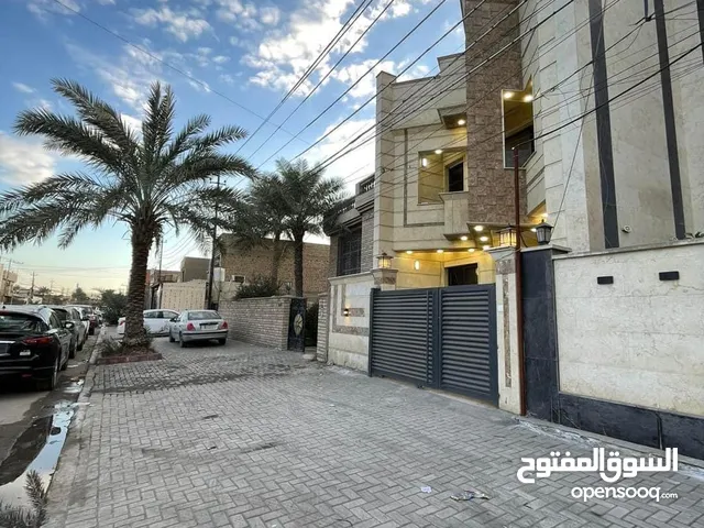 162 m2 4 Bedrooms Townhouse for Sale in Baghdad Saidiya