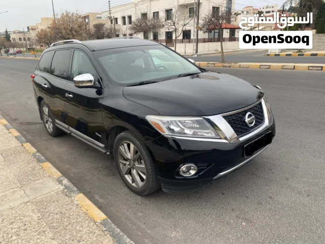 2014 نيسان باثفايندر XE