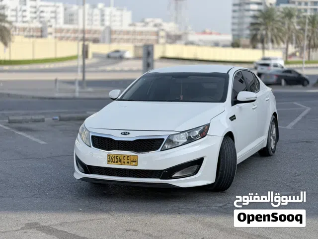 For Sale – KIA Optima 2012  Well maintained Indian family-used car in excellent condition.
