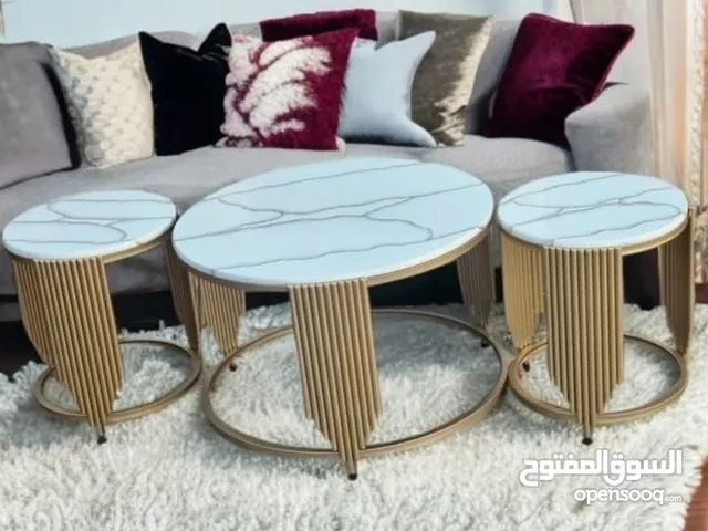 طاولات خشب ..طاولات معدن ..طاولات شاشة كله تفصيل المعاينه قبل الدفع