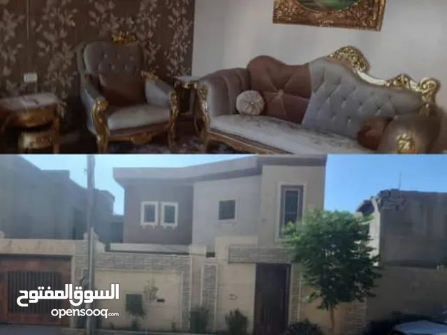 140 m2 3 Bedrooms Townhouse for Sale in Tripoli Jazeerat Al-Fahm