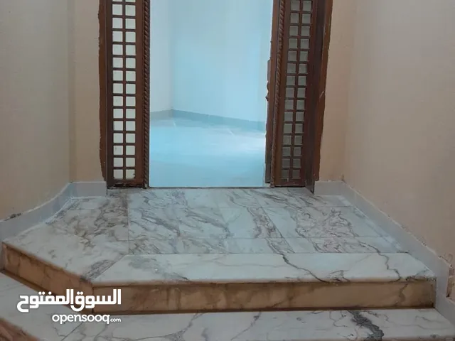 130 m2 1 Bedroom Apartments for Rent in Al Riyadh Hittin