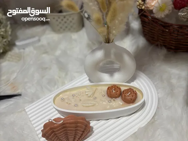 شموع معطرة وهدايا حسب الطلب