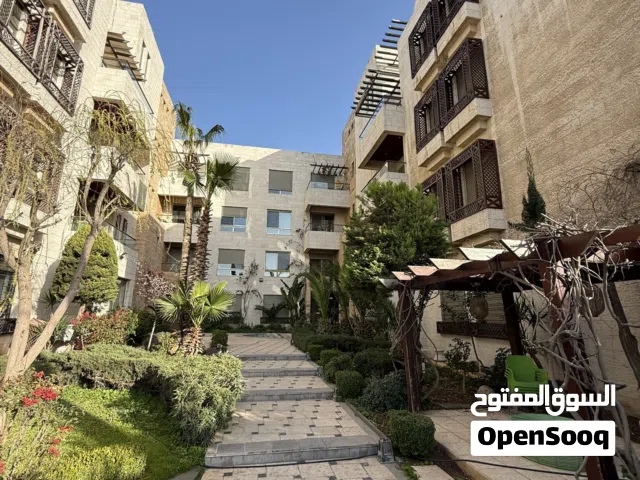 250 m2 4 Bedrooms Apartments for Rent in Amman Al Rabiah