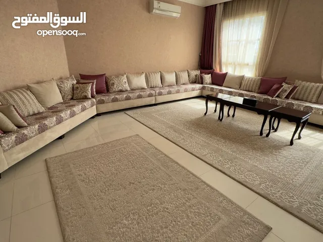 جلسة العدد مجلسين ( ازرق و بنفسجي )