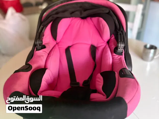 مقعد سياره 10 دنانير