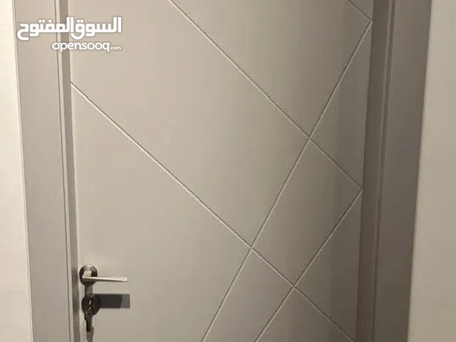 السلام عليكم ورحمه الله وبركاته يوجد لدينا ابواب داخليه وخارجيه تركيه جميع المقاسات والالوان