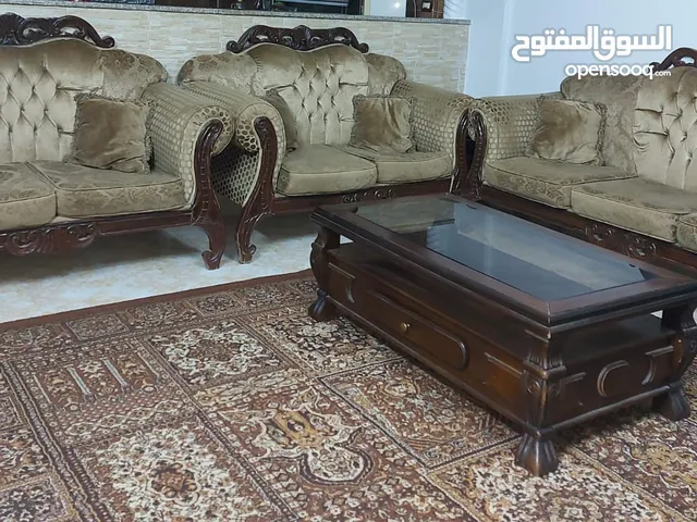 طقم كنب 9 مقاعد مع طرابيزات