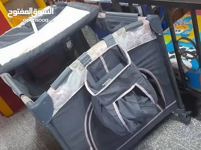 تخت بيبي للبيع بسعر مغري