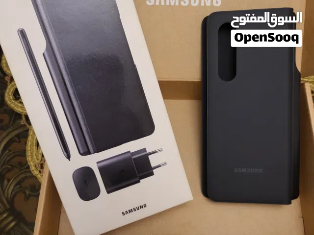 Samsung Galaxy Z Fold3 5G Case  .