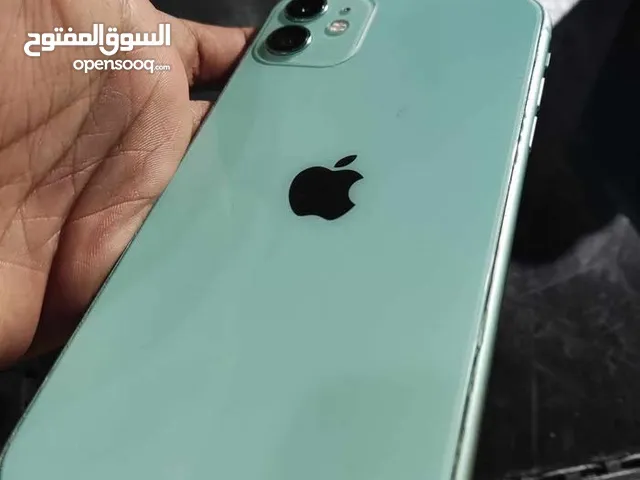 Apple iPhone 11 64 GB in Tripoli