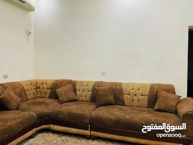 صالون بحاله ممتازه