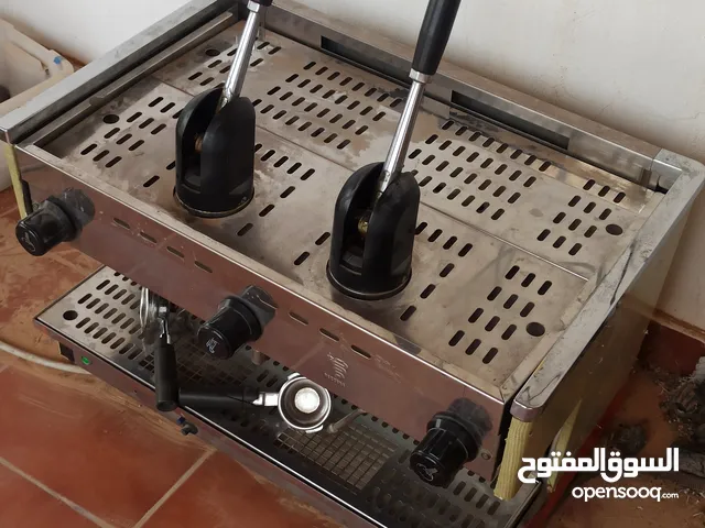 ماكينة بازيرا الإيطالية