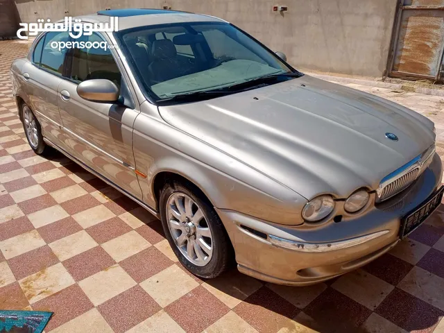 Used Jaguar XE in Jeddah