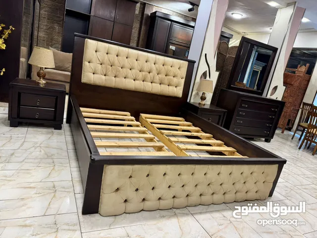 غرفة نوم ماستر خشب السويد وبلوط طبيعي
