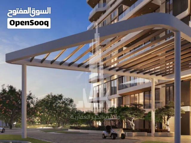 Elegant Living Overlooking Sea & Golf
