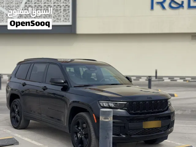 للبيع جراند شيروكي 2023 نظيف وبسعر طيب