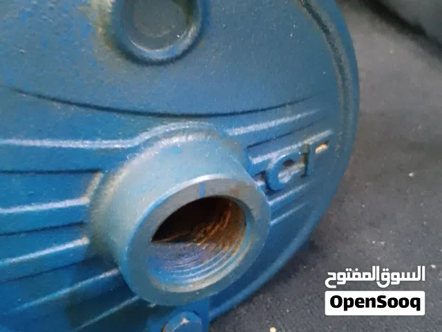 مضخه ايطالي ومواد أخرى للبيع