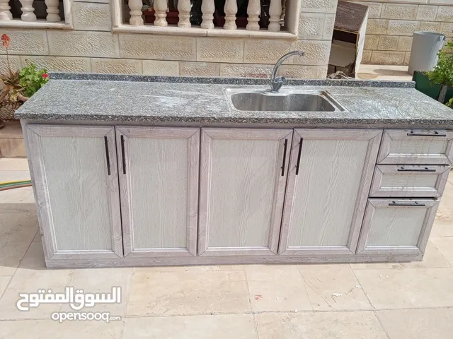 مطبخ مستعمل بحال الجديد