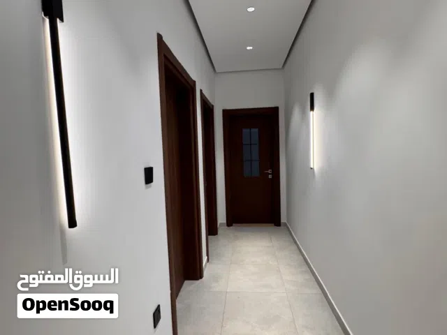 200 m2 4 Bedrooms Apartments for Sale in Benghazi Al-Sayeda A'esha
