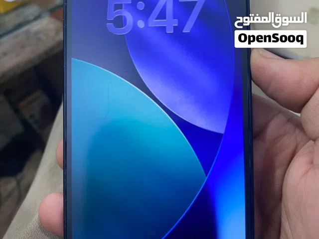 ايفون 13 العادي مستخدم نظيف ولا مغير له قطعه ولا مفتوح الجهاز لا يدعم شريحه فقط وعررططههه