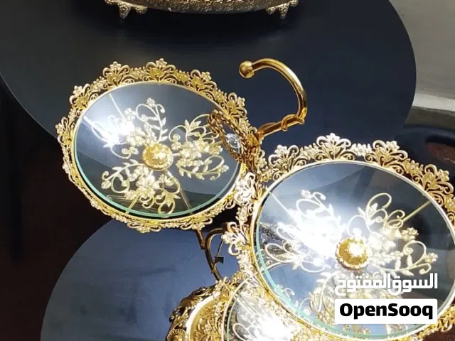طقم طاولات دائري قطعتين وسط  جديد غير مستعمل