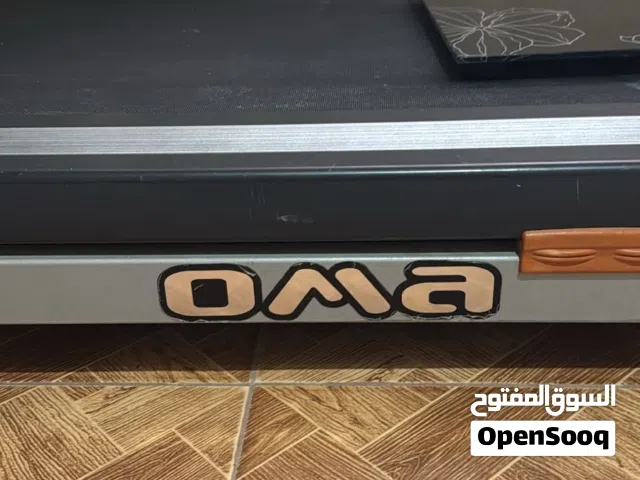 للبيع جهاز مشي وركض حالة الوكاله