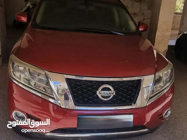 Nissan Pathfinder 2014 in Amman