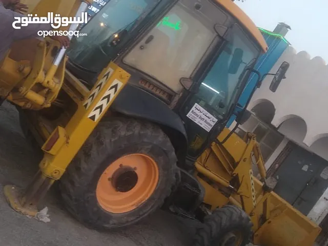 2010 Forklift Lift Equipment in Al Batinah