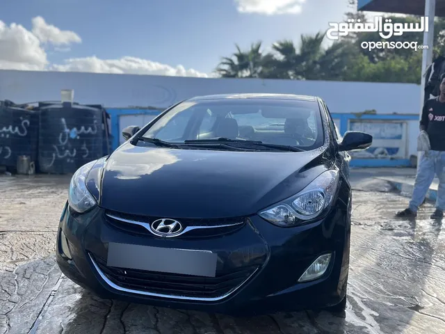 Used Hyundai Elantra in Benghazi