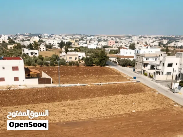ارض مميزة في الروضة سكن ج