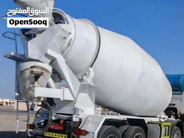 Renault only concrete  mixer model 2009