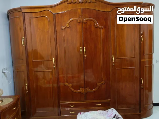 غرفة نجارة تزكام درجة اولى بسعر مناسب قيمته توصل ل3 مليون الجديد انا ابيعها بواحد ونص