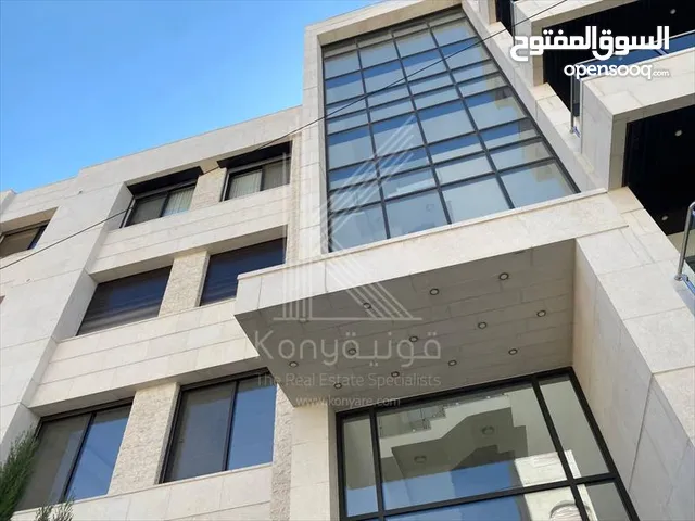 245 m2 4 Bedrooms Apartments for Sale in Amman Al-Thuheir