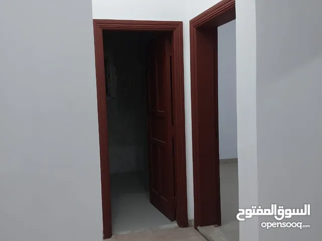 200 m2 2 Bedrooms Apartments for Rent in Jeddah Al Bawadi