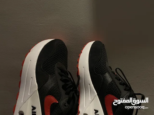 حذاء Nike جديد