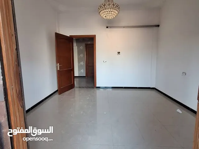 2 m2 2 Bedrooms Townhouse for Rent in Tripoli Ain Zara