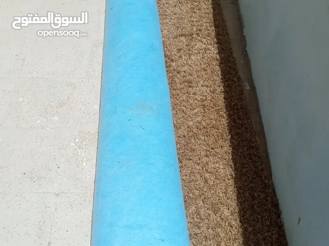 سجاد وموكيت طولها 4 م ونص وعرضها 4 متر ونص