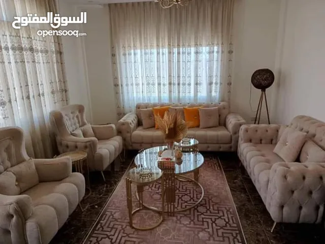 طقم كنب للبيع بسعر مغري