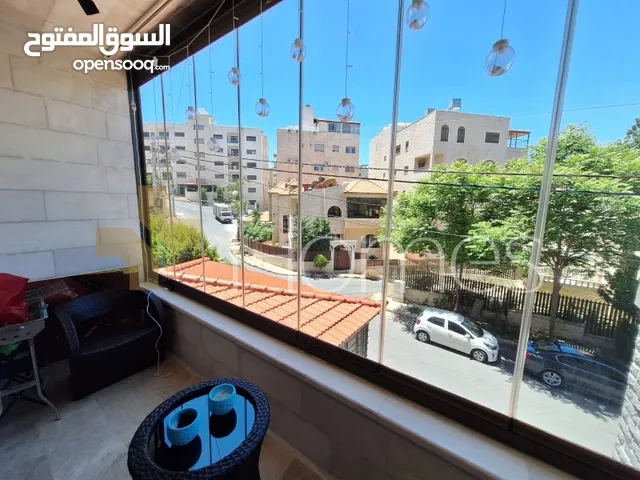 شقة طابق اول مفروشة للايجار في دير غبار بمساحة بناء 110م