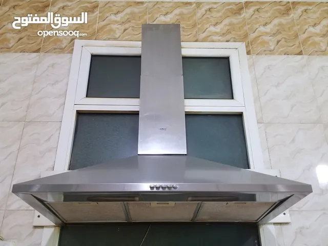 شفاط مطبخ ماركة أليكا elica ايطالي قوة شفط 700م3 الحجم الكبير بعرض 90سم جودة عالية درجة اولى.